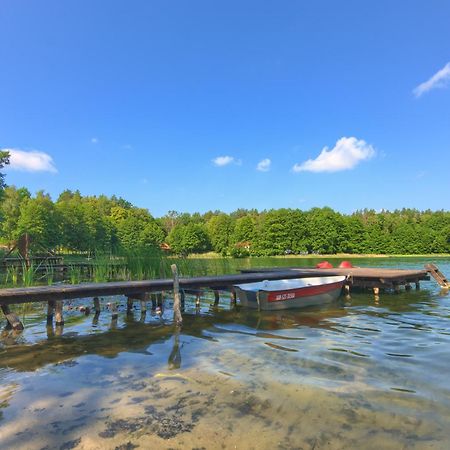 Domki Nad Brzegiem Dluzek Kültér fotó