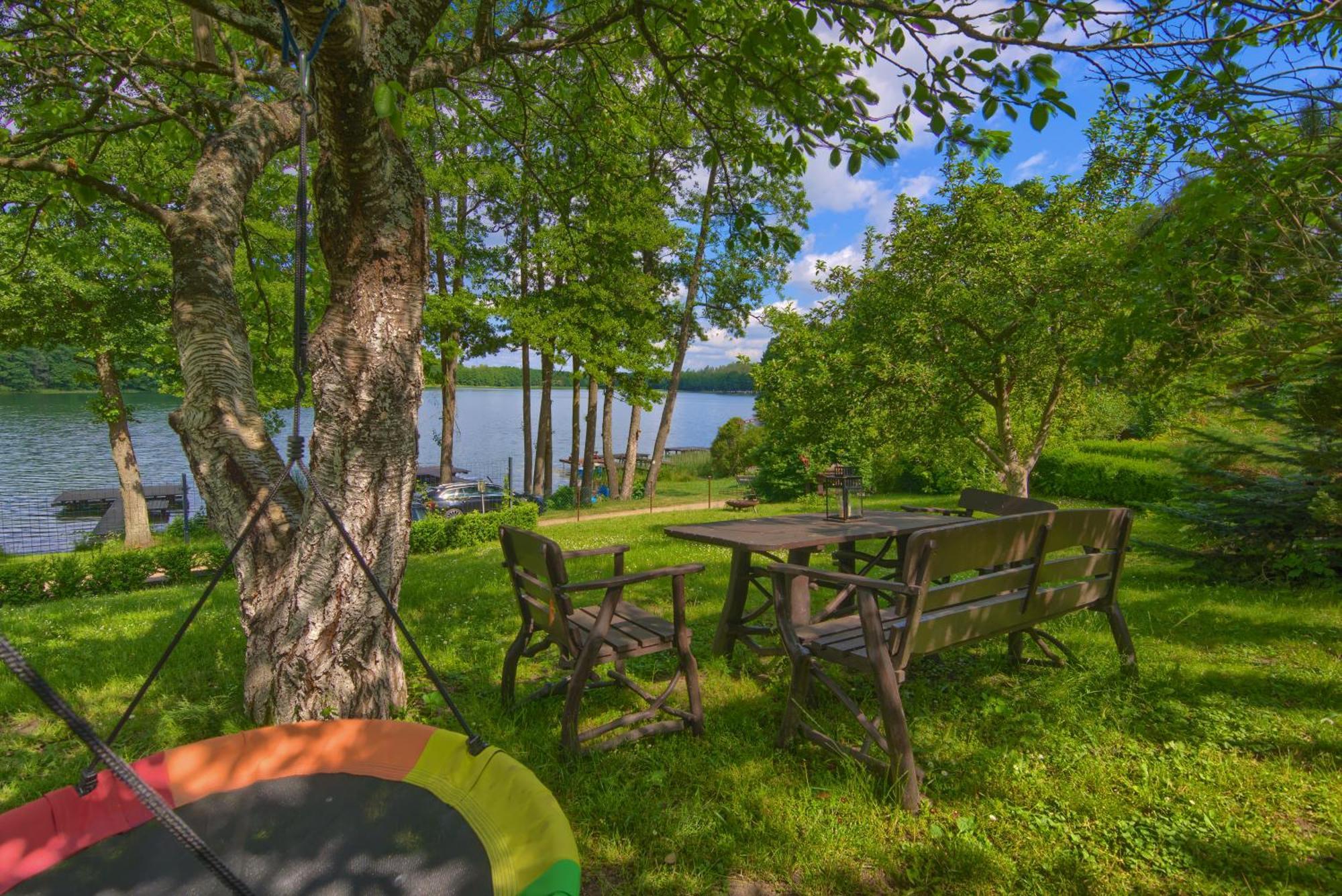 Domki Nad Brzegiem Dluzek Kültér fotó