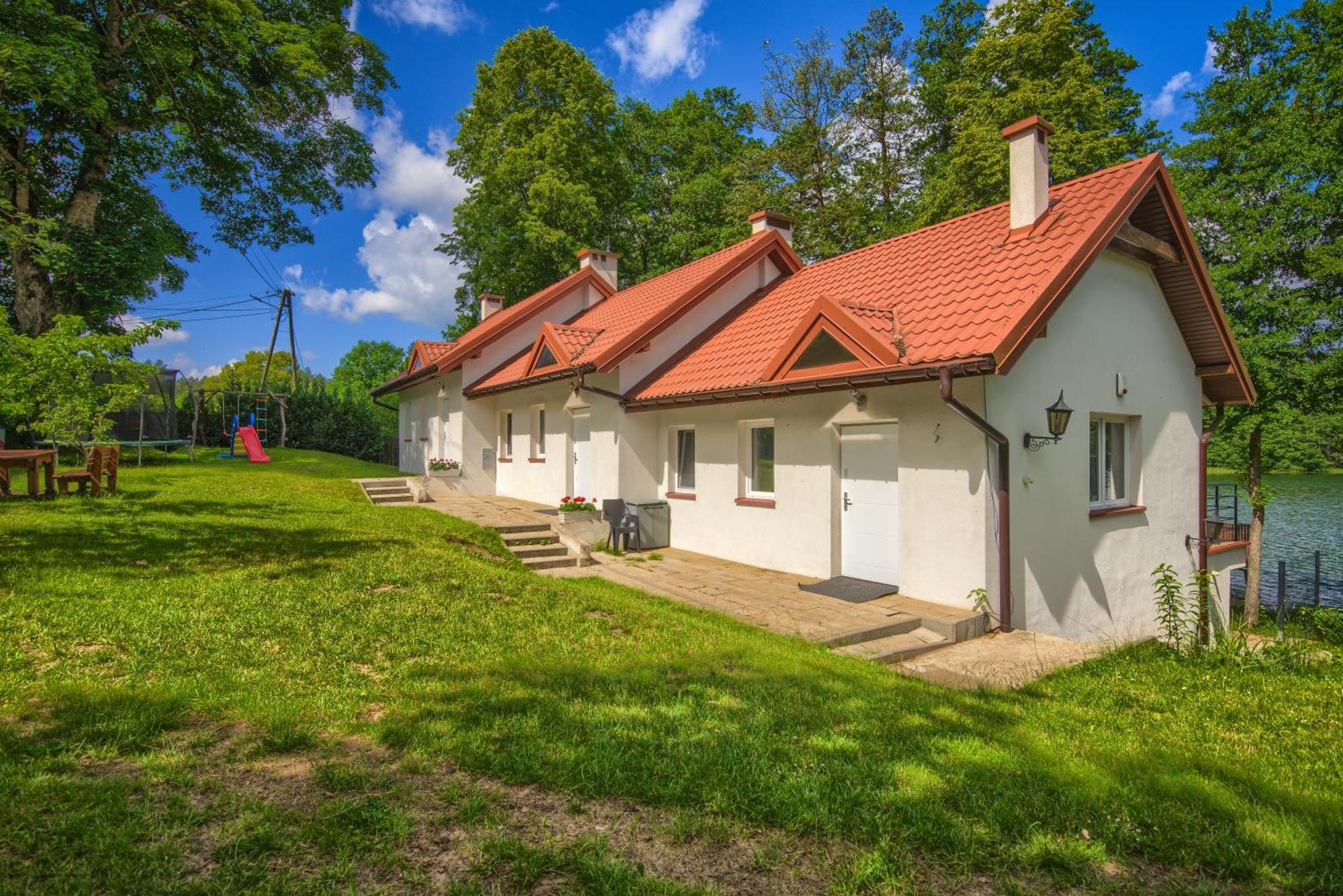 Domki Nad Brzegiem Dluzek Kültér fotó